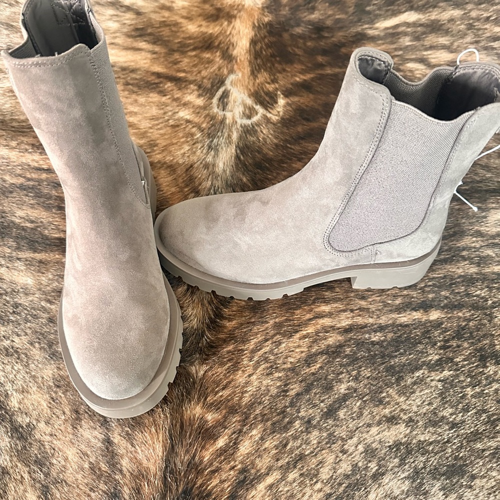 H&M Women's Brownish/ Grey Ankle Boots